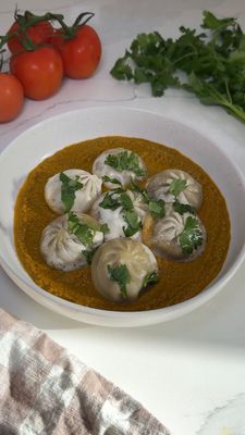 Instagram post by @yourfriendalanna