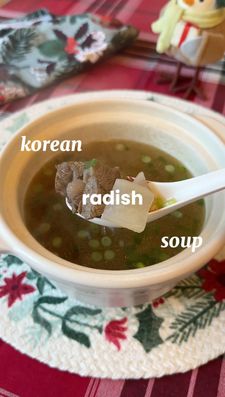 Instagram post by @yourfriendalanna